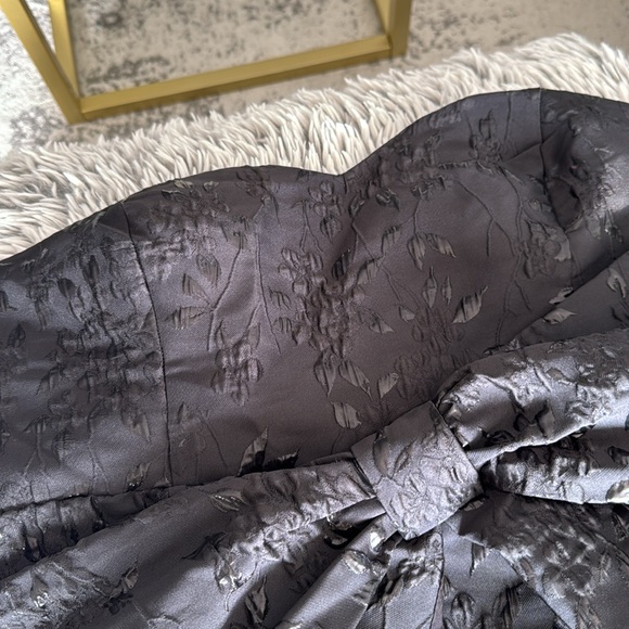 H&M JACQUARD-WEAVE BOW-FRONT DRESS (XXL) - Picture 4 of 6